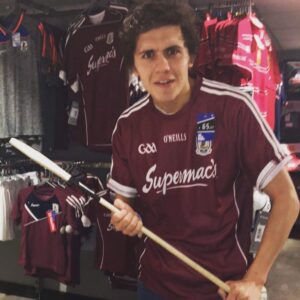 Dylan Llewellyn Instagram - Happy st Patrick’s day! 
Throwback to visiting @nicolacoughlan in galway. Training to be in the @galwayhurlingofficial team