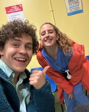 Dylan Llewellyn Instagram - Oh yea! And this legend @louisadodgeharland is in Big Boys too😎💁‍♀️#derrygirls #big boys #biggirls #derryboys #remix