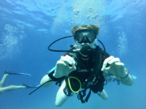 Dylan Riley Snyder Instagram - Christmas Day dive 2021