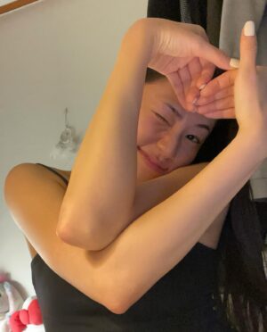 EJ Instagram - 모두 웃어주세요 🤭😆