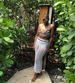 EJ Johnson Instagram - Back for a shower #teamthis