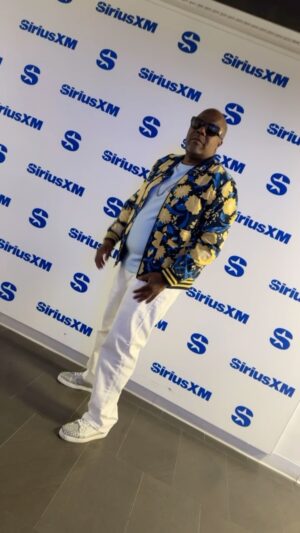 Earthquake Instagram - Now this is how you start a morning! Nothing but love for my man @realsway 🤜🏾🤛🏾 We chopped it up and had big fun! 
A vibe was had 💯❕𝗧𝗪𝗢 𝗠𝗢𝗥𝗘 𝗦𝗛𝗢𝗪𝗦 tonight @sonyhall 🙌🏾