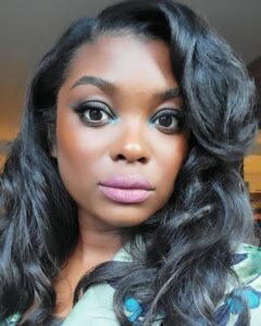 Actress Ebonée Noel HD Instagram Photos and Wallpapers December 2021