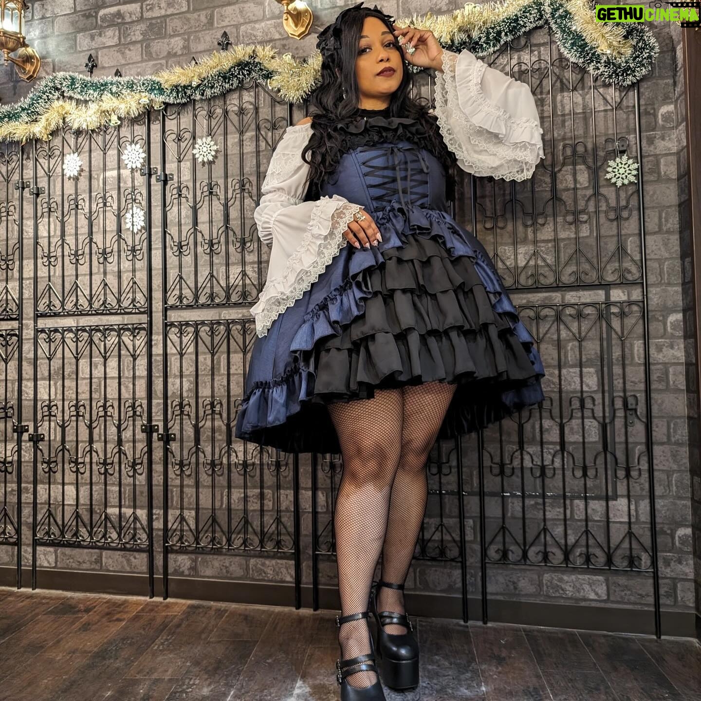 Ebony Bowens - 237 Likes - Hello loves! Happy to announce that I’ll be participating in a livestream for @atelier_pierrot_english tomorrow morning! We’ll be having a look at the plus size options in store at Atelier Pierrot in Harajuku, Tokyo! ♥️♥️
The livestream is JST Tuesday 3/12 9:30-11:00 am, so make sure you follow @atelier_pierrot_english and tune in 🩶🩶
🎈Plus Size Festival🎈
A special Plus Size friendly focus Shopping Livestream with Plus Size model Ebony 🖤
See the plus size friendly options we have in store, get coord ideas and hear Ebony’s experienced feedback ❤️
Part of the Plus Size Festivities 3/11-3/24 ✨
Take screenshots of items not available online and get the tax free prices. Streams will be uploaded after they air but stock can be limited and orders are first-come-first-served, so don’t miss out on some amazing deals and special items!
🌟 Limited items not found online!
🌟 Tax free prices!
🌟 Flatrate worldwide shipping of 2000 yen on all orders over 20,000 yen!
#eglcommunity #eglfashion #gothlolita #classiclolita #blacklolita #plussizelolita #atelierpierrot #harajukufashion #ロリータ #ロリータファッション #ゴシックロリータ #プラスサイズロリータ #アトリエピエロ