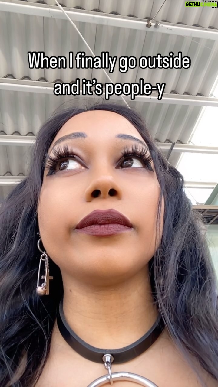 Ebony Bowens - 416 Likes - They’re everywhere 👀