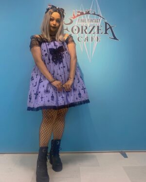Ebony Bowens Instagram - Currently balls deep in FFXIV plz don’t talk to me about anything else 💜

#eglcommunity #angelicpretty #holylantern #blacklolita #altfashion #kawaiifashion #alternative #altblackgirls