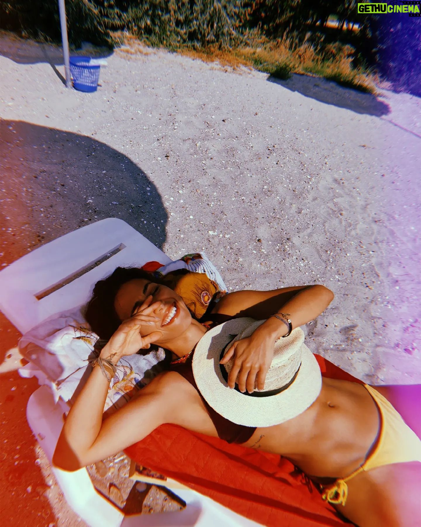 Ebru Aytemur - 3 Likes - 🌞 Just for a moment *