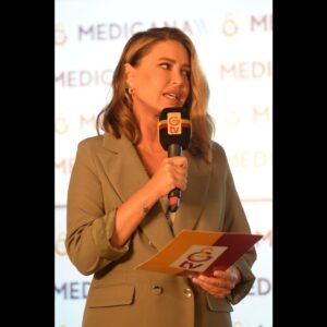 Ebru Gürsoy Instagram - Kulübümüz ile @medicanasaglik arasında bugün imzalanan sponsorluk anlaşmasının imza töreninden anlar #işlergüçler #yayınlarçekimler #lansman #imzatöreni #basıntoplantısı