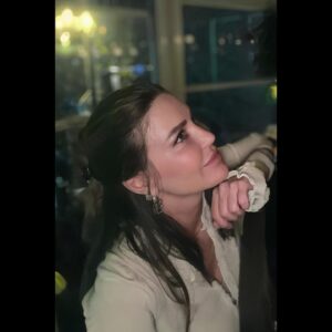 Ebru Gürsoy Instagram - Gelsin hayat bildiği gibi gelsin #yeniyaş #yeniiş #yenihayat #yeniben