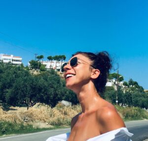 Ebru Ünlü Instagram - • cam açın •