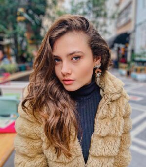 Ece Baliç Instagram - ☘️