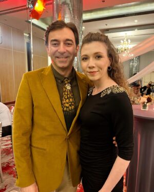 Ece Yüksel Instagram - İyi ki birlikte çalıştım, şahane ekipti ❤️ Ben veda postumu paylaşıyorum, akşamki bölümü kaçırmayın notu da düşüyorum