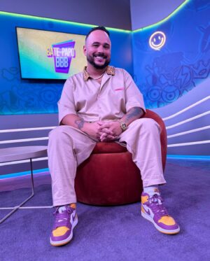 Ed Gama Instagram - EDGAR FASHION WEEK! Em qual look eu entreguei mais nessa temporada? 

(já to morrendo de saudades😭😭😭)