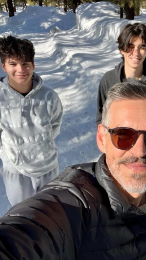 Eddie Cibrian Instagram - SPRING BREAK ❄️🏂⛷️🗻 #🦣