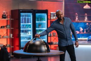 Eddie Jackson Instagram - Hey sweethearts, ready to indulge in some choc-tastic fun? 🍫🍴

This Thursday at 9:30pm, tune in to #OutChefd where I challenge my home chef to a chocolate showdown against @duffgoldman ! Let’s make this a night to remember, cocoa-n’t miss it! 

Catch it @foodnetwork @streamonmax