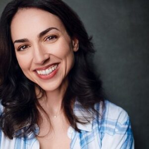 Eden Riegel Instagram - New headshots who dis?

Thank you very much to my old friend and amazing photographer @jacksondavisphoto for capturing me. It was such fun to shoot with you and it shows! You made me feel comfortable and totally myself.