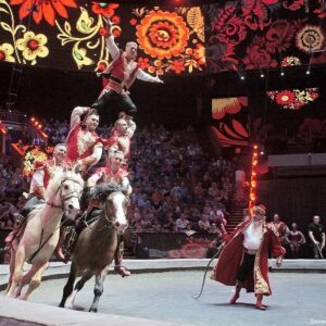 Edgard Zapashnyy Instagram - С днём рождения тебя,самый лучший цирк в мире!🥇

Happy birthday to you, the best circus in the world!😍
#деньрождения #happybirthday #сделановссср #madeinussr #любовь #love