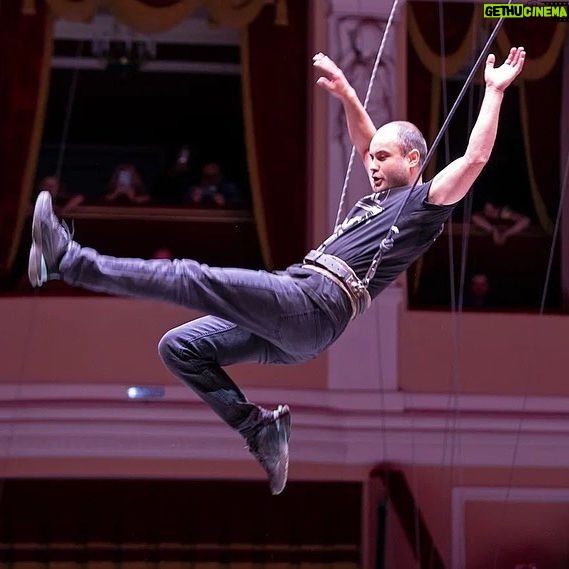 Edgard Zapashnyy - 2.2K Likes - Свежие фото с прошедшей в цирке @circus_ciniselli Открытой Репетиции.
Это было интересно,весело,познавательно и полезно!
За фото спасибо @elenablednykh 😍
#циркбратьевзапашных #большоймосковскийцирк #росгосцирк #этопитердетка #нашаработа #цирк#оченьинтересно #запашные
