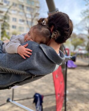 Edip Tepeli Instagram - Tanrım bize bir salıncak 🍀