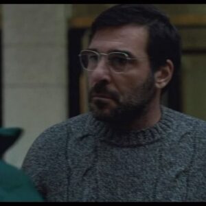 Edoardo Leo Instagram - Questo è il trailer di #mia 
Se siete adolescenti andateci. Se siete genitori andateci. Se siete genitori di adolescenti andateci insieme. Qualsiasi cosa siate se amate il cinema andateci e parlatevi. E poi parlatene. È un film emozionante e doloroso. Che tratta temi che attraversano la nostre vite. E questo film ti attraversa senza fare sconti. Lo abbiamo presentato al @bifest e ho visto il teatro Petruzzelli travolto da un’onda di commozione generale. Lo stiamo portando nelle scuole, agli incontri con ragazzi e psicologi e dal 6 aprile sarà al cinema. Ed è il nuovo bellissimo film di @ivanodematteo

@greta.gasbarri 
@milenamancini77