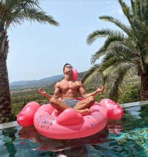 Edu Aguirre Instagram - Relax☺️
