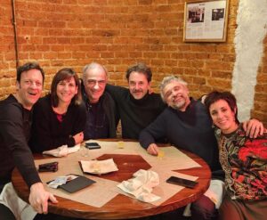 Edu Soto Instagram - Esta cena de amistades fue anoche. Y fue para enmarcar!!