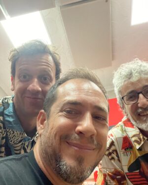 Edu Soto Instagram - Gracias @el_chojin_oficial gracias @blakemusica gracias @langui_  gracias @nachsoyyo gracias @smootharkano por vuestro cariño. Un lujo en mayúsculas teneros en nuestro programa.