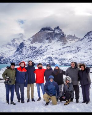 Eduardo Fuentes Instagram - Un viaje de ensueño. Ojo, Puerto Natales tiene opciones para todo tipo de bolsillo, opciones hay muchas. Ahora con vuelos en invierno es aún más fácil llegar. Goza de una ruta de maravillas naturales y gastronómicas sorprendentes!