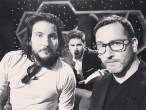 Eduardo Fuentes Instagram - Que capitulazo este de MV 2016 cuando @ifranzani nos invitó con @felipeavellooficial a conversar de lo humano y lo divino. Dejo link en el primer comentario.
