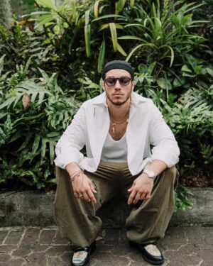 Eduardo Maruri Instagram - una fruta tropical

📸: @melissanevarezfotografia