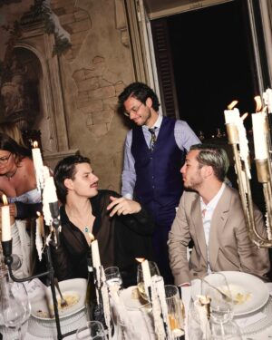 Eduardo Maruri Instagram - LOVE & HAPPINESS in Sicily captured by @jasonlloydevans for @britishvogue 🤍🤍🤍🤍
Eitan   Harris 🦈🦒