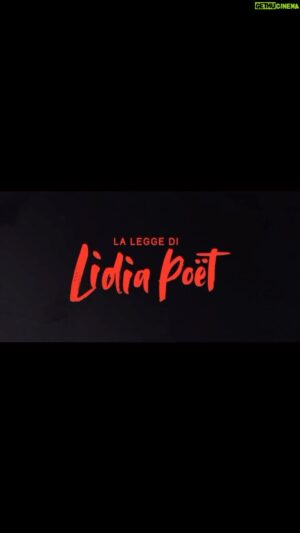 Eduardo Scarpetta Instagram - “La legge di Lidia Poët” dal 15 febbraio su @netflixit 

prodotto da @groenlandia_film e @netflixit 

diretta da 
@matteo_rovere e @letizia_87tiscaliit 

con 
@matildadeangelis 
@pier_luigi_pasino 
@eduardo_scarpetta 
@sara_lazzaro 

@volver.actor 
@othersrl
