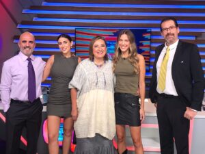 Eduardo Videgaray Instagram - La candidata a la presidencia, (aunque por Ley hay que decirle la “coordinadora”) de la oposición!! @xochitlgalvez HOY en @queimportatv a las 11:10 pm por @imagentvmex #SeñoraX