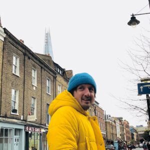 Edward Norton Instagram - Snapshots of my daily walk to work each day with the prodigiously talented Daniel Pemberton, the Maestro of Bermondsey St, who composed a music score for ‘Motherless Brooklyn’ that is as good as it gets in cinema. What a pleasure and a privilege.