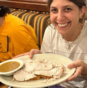 Edy Modica Instagram - I ORDERED WRONG AT JUNIORS CHEESECAKE!!!! COME TO MY SHOW EDY’S HOUR AT LITTLEFIELD ON JULY 12th AT 8pm!!!!!!!!!! TICKETS IN TAINT AREA!!!!! what more can i say……