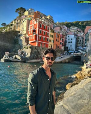 Ehan Bhat Instagram - like a dream 

#italia