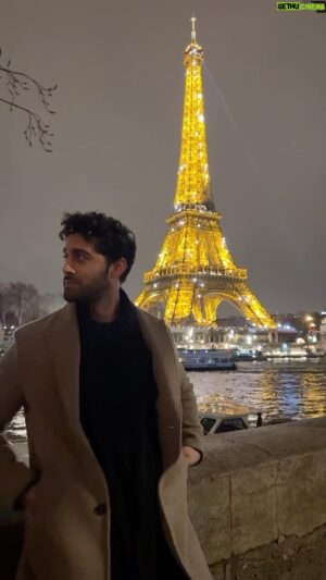 Ehan Bhat Instagram - 2024 🕺 

#paris #bonjour