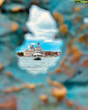 Ehan Bhat Instagram - Venice is the most romantic place in the world. 

#venice