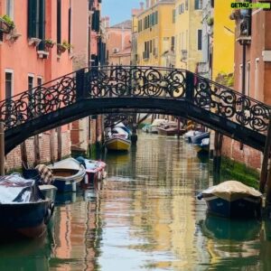 Ehan Bhat Instagram - Venice is the most romantic place in the world. 

#venice