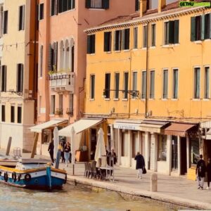 Ehan Bhat Instagram - Venice is the most romantic place in the world. 

#venice