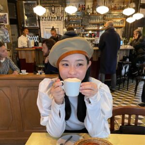 Ei Morisako Instagram - Merry Christmas 🎄
みなさんメリークリスマス
寒いのであったかくしてくださいねん🫶🌱