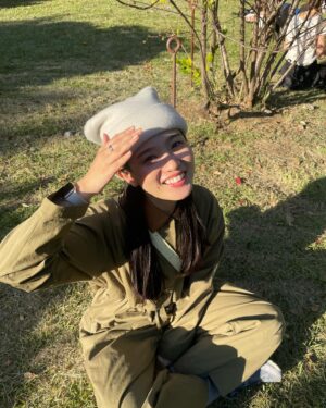 Ei Morisako Instagram - 🎶🐢🪷

「晩餐」大阪公演までエネルギーチャージ中です。
少しずつ肌寒くなっているので、みなさん体調お気をつけください😌