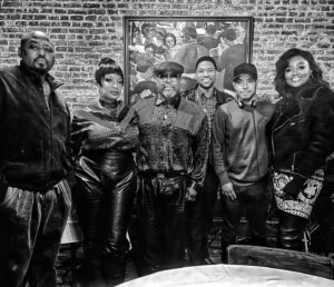 Eif Rivera Instagram - Look at all these beautiful people. Vets in the game! Yo, I Directed Tony Danza 🫣🎥🎬 🚦Season finale tonight @starz @raisingkananstarz s/o @anitagibsonfilmz for the flicks 📸