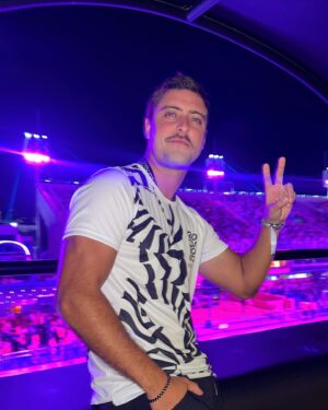 Eike Duarte Instagram - Pega esse dumpzão de fevereiro 🫶🎉
#carnaval
