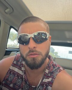 Eike Duarte Instagram - All for arts 🎭 -“ O pai ta chato careca”