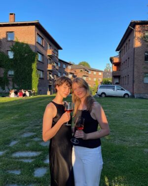 Eili Harboe Instagram - Gratulerer med master @annamoejensen !! ❣️