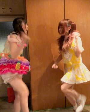 Eimi Naruse Instagram - 虹コンのアーオちゃんとはしゃいだYO(*´∀`*)/✨ #アイドル横丁夏祭り2018