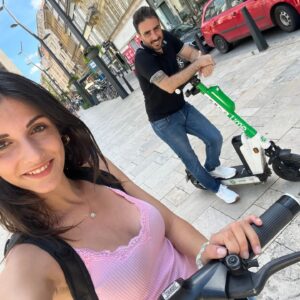 Eirini Karagiorgi Instagram - All you need is love and a little bit of Budapest!

2nd day stops: 

📍 #thegreatsynagogue
📍 #centralmarkethallbudapest 
📍 #libertybridgebudapest 
📍 #retromuseumbudapest 
📍 #cruiseonthedanube