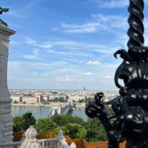 Eirini Karagiorgi Instagram - Daydreaming in Budapest ! 

@kyprichristos

1st day stops: 

📍#ststephensbasilica
📍#chainbridgebudapest
📍#shoesonthedanube
📍#margaretsislandbudapest 
📍#budacastle 
📍#fishermansbastion