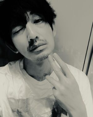 Eita Nagayama Instagram - い
ん
ぷ
ら
んと

いたい
3日目

腫れ
ひ
かな
い
